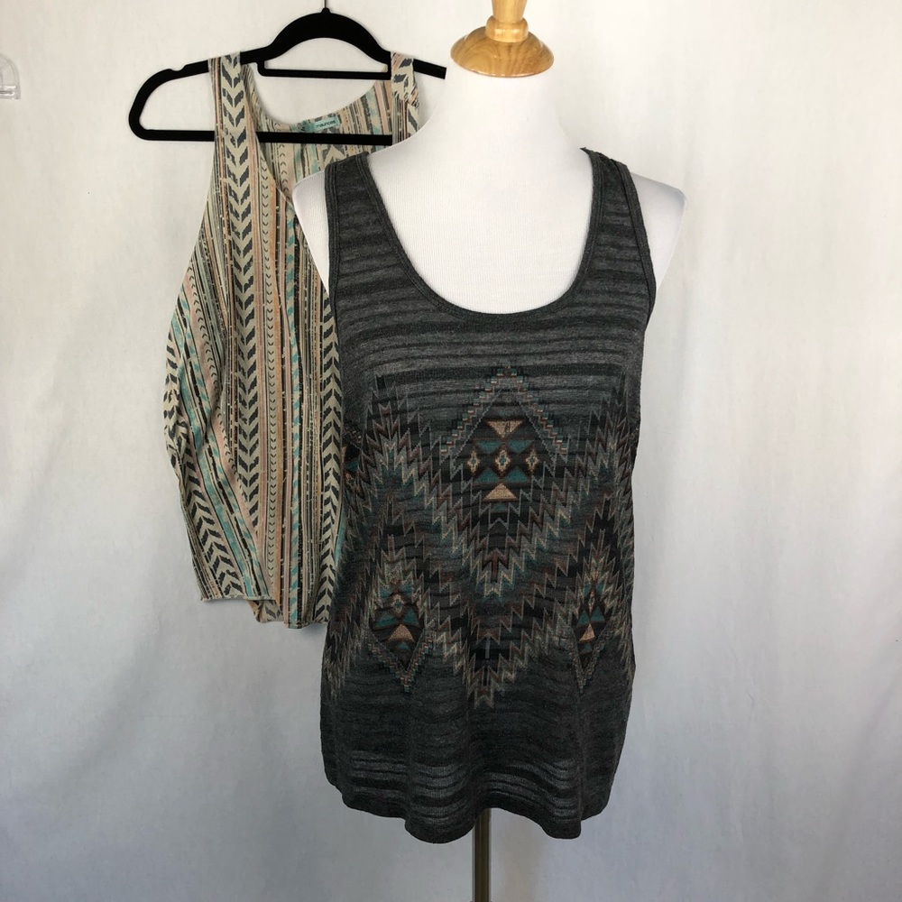 Lot of 2 Maurice’s tank top size large